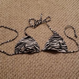 NWOT Zebra bikini top size small